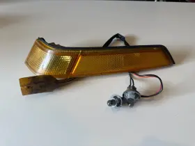 041-1352 ACURA Left Driver Fender Corner Signal Marker Light