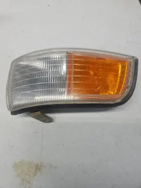 212-22210 ACURA Front Passenger Right Turn Signal Light Vigor