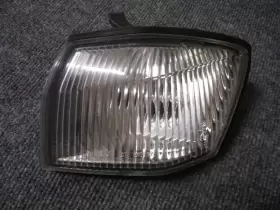 26175-81F25 NISSAN Front Left Right Turn Signal Corner Light #3