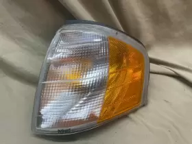 AM-28714296 AM AUTOPARTS Corner Marker Parking Turn Signal Lh