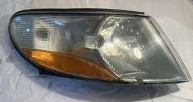 23291YS APA/URO PARTS Ng Right Turn Signal Light Front 900