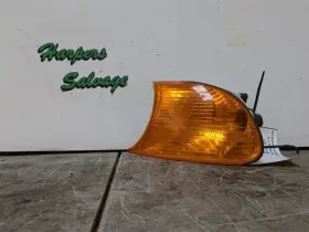323I BMW Passenger Corner Light Lamp Turn Signal 325I Park