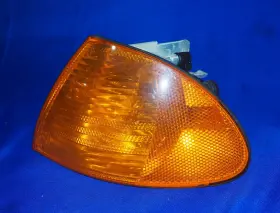 1315106144 BMW Front Left Driver Turn Signal Lens Indicator #3