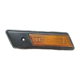 63131378009 BMW Left Driver Front Fender Turn Signal E36 E34