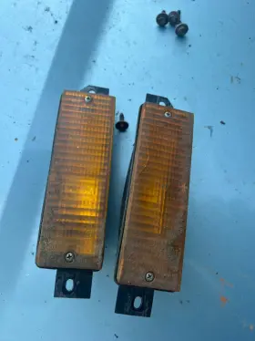 63131380966 BMW Front Bumper Turn Signal Lights Left Right