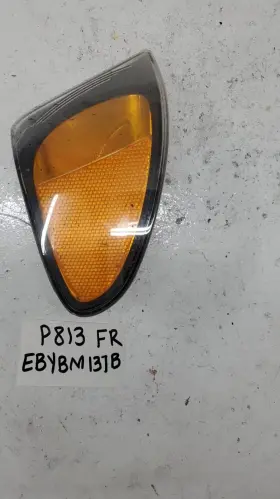 63136943120 BMW Turn Signal Front Right Passenger 330I