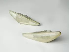 69474910 BMW Turn Signal Light Lamp Left Right Fender Set E46 #3