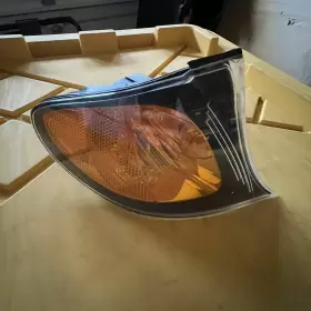 7165860 BMW Front Right Turn Signal
