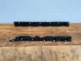 7204021 BMW Left Rocker Panel Bracket Mounts 528I 535I 550I