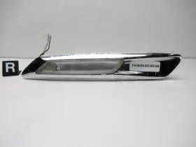 A046341 BMW Fender Turn Signal Marker Light Lamp Sana 535I
