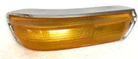 K22704 BMW Front Turn Signal Driver Lh Bezel Lens E10