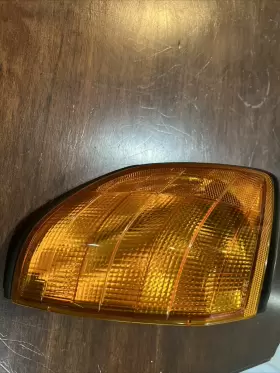 1305233935 BOSCH Benz Front Right Turn Signal W140 Mercedes #2