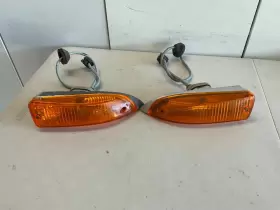 0-311-361-001 BOSCH Cat Turn Signal Set W107 Mercedes #2