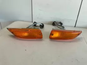 0-311-361-001 BOSCH Cat Turn Signal Set W107 Mercedes