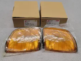 440-1606L-1BA BOSCH Benz Left Right Turn Signal Light Set