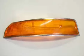 911.631.903.04 BOSCH Amber Turn Signal Lens Left