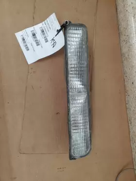 116-00128R BUICK Passenger Corner Light Lamp Turn Signal Park