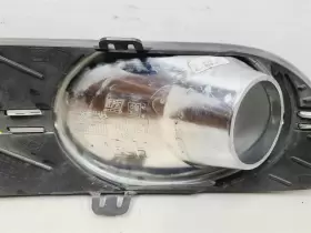 116.GM4E15 BUICK Right Fog Light Bezel Verano #3