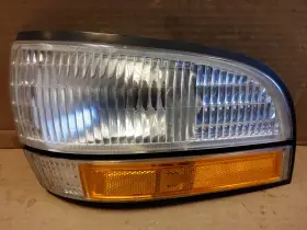 16513071 BUICK Driver Left Corner Marker Signal Light Park