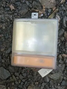 5932337 BUICK Parking Left Driver Light Housing Lens Cadillac