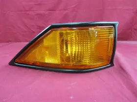 5976906 BUICK Nos Parking Turn Signal Cornering Lamp Right