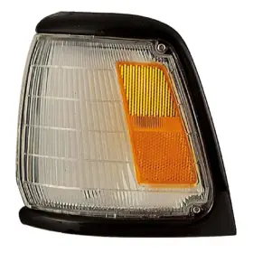 OO-O0260AN BUYAUTOPARTS Left Parking Light Dac Toyota