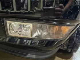 116-01188L CADILLAC Driver Corner Light Fog Driving Bumper