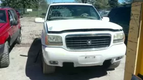 116-02178R CADILLAC Passenger Corner Light Fog Driving Park