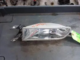 116-02236L CADILLAC Driver Corner Light Fog Driving Bumper