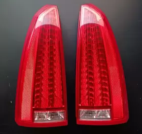 15777301 CADILLAC Lh Rh Tail Lights Dts