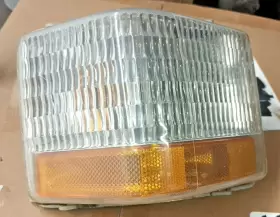 16511549 CADILLAC Brougham Corner Turn Signal Left