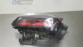 166-11585L CADILLAC Quarter Tail Light Lamp Driver Left XT6