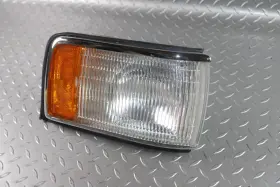5976660 CADILLAC Front Passenger Right Rh Corner Parking Lamp #2