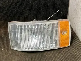 59772221 CADILLAC Fleetwood Left Fog Turn Light Lamp