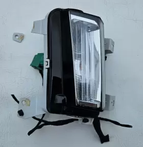 84102502 CADILLAC Turn Signal Light Pasenger Right Rh Tab XT5 #2