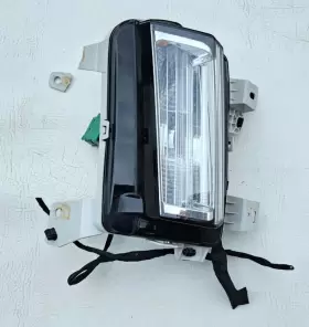 84102502 CADILLAC Turn Signal Light Pasenger Right Rh Tab XT5