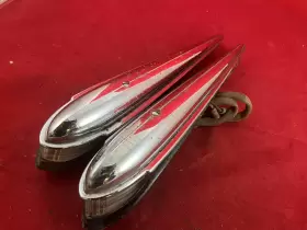 924776 CADILLAC Fender Top Light Turn Signal Lenses Park