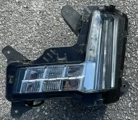 L90052818 CADILLAC Left Driver Turn Signal Fog Light Lamp