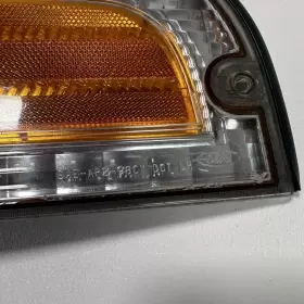 SAE-AP2-98CV CARPLASTIC Corner Light Left Signal Lamp Ford #3