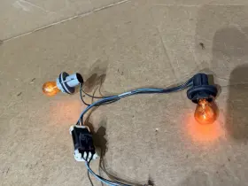0324-09 CHEVROLET Front Turn Signal Light Wiring Harness Gmc