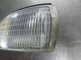 116-00901AR CHEVROLET Passenger Corner Light Marker Park #2
