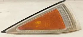 116-00976 CHEVROLET Right Fender Corner Light Cavalier Park