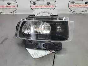 116-02433L CHEVROLET Rh Passengers Front Fog Parkl Lamp C6 #2