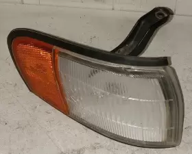 116-58342 CHEVROLET Front Right Corner Turn Signal Light Geo #2