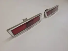 116.GM1J10 CHEVROLET Rear Bumper Markers X2 Malibu