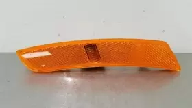 116.GM1U24 CHEVROLET Marker Light Lamp Front Left Driver #2