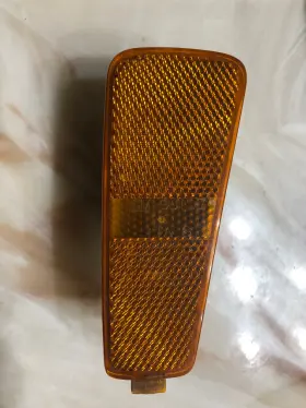 16532495 CHEVROLET Hhr Bumper Front Left Driver Marker Light 16532495 CHEVROLET Hhr Bumper Front Left Driver Marker Light