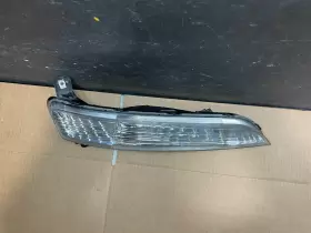 20956918 CHEVROLET Right Passenger Turn Signal Lamp Traverse #2