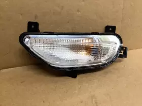 42663533 CHEVROLET Front Lamp Bolt Left #2