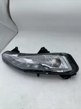 84575552 CHEVROLET Right Passenger Turn Signal Halogen Lamp